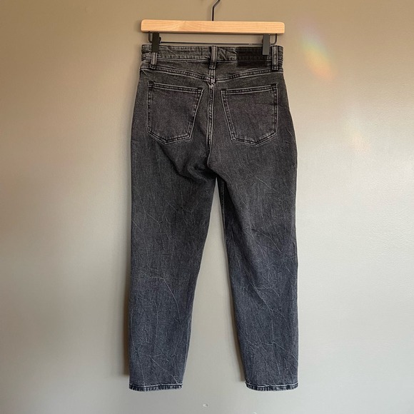 Abercrombie & Fitch Curve Love High Rise Mom Jean Size 25 Black Grey Relaxed Fit - Picture 9 of 16